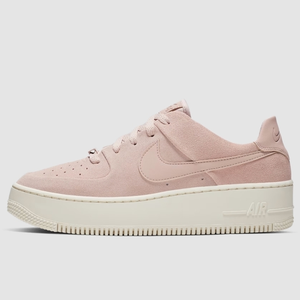 Nike Air Force 1 Sage Low Suede Size 6